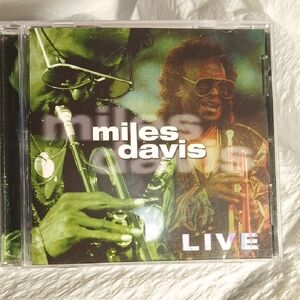 Delta Miles Davis Live CD — Green & Black Cover